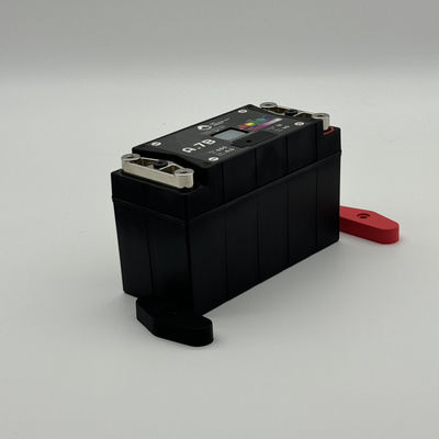 12V 6A Motosiklet Başlatma Bataryası 12.8 V Dışarıdaki Acil Durumlar İçin Lityum Bataryası