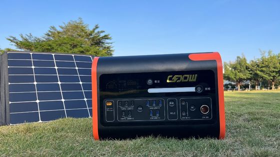 Satış sonrası hizmet Evet Cep Telefonları ve Tabletler için taşınabilir 200W Güneş Şarj cihazı