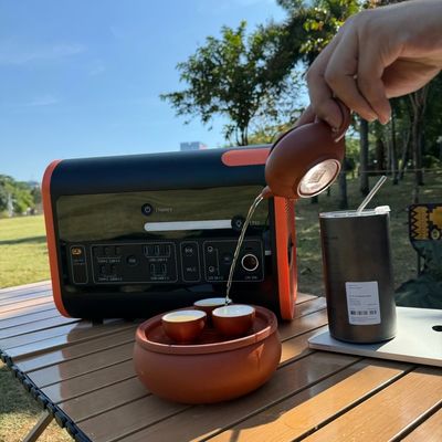 -5%-5% çıkış voltaj dalgalanması aralığı ile 2200W Tip C pil yedek elektrik kaynağı
