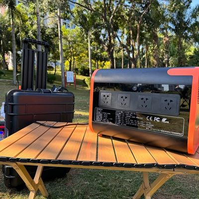 4000W Ultra Hızlı Şarjlı Taşınabilir Güç Santrali, 42 kg LiFePO4 Lityum Pil