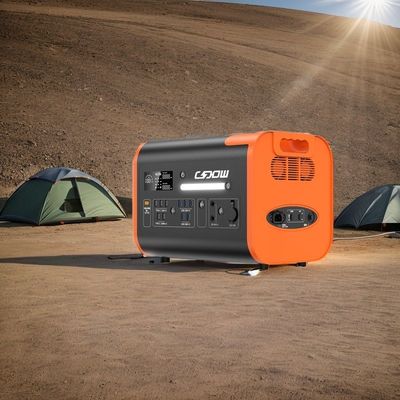 2048wh Nominel Kapasite Hızlı Şarj 1500W ve Güneş Panelleri ile Taşınabilir Elektrik Santrali