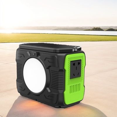 Değiştirilmiş Dalga AC Çıktısı Kamp Mobil Lityum Elektrik Santrali 200W Güneş Bataryası ile