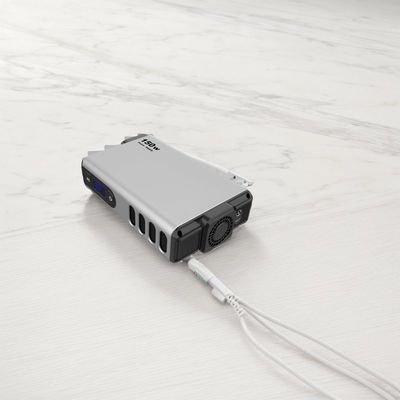 32000mAh Lityum İyon Taşınabilir Güç Santrali 150W Çıktı 220V AC 50Hz/60Hz Özel