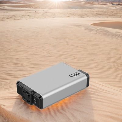 32000mAh Lityum İyon Taşınabilir Güç Santrali 150W Çıktı 220V AC 50Hz/60Hz Özel