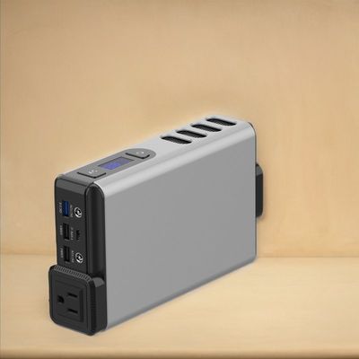 Geri dönüştürülebilir 150W AC Soket Değiştirilmiş Dalga Yedek Akü Tedarikçi Taşınabilir Elektrik Santrali