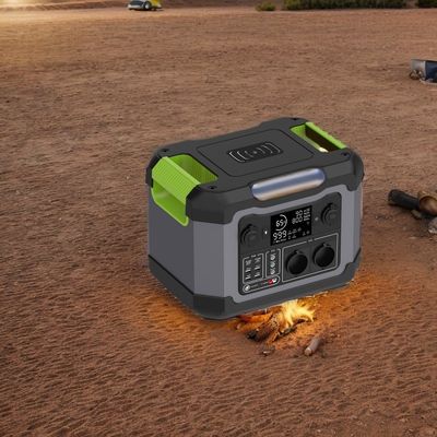 Dış ve Ev İçin Kablosuz Güneş Jeneratörü 1200W AC Çıktısı 230V Taşınabilir Elektrik Santrali