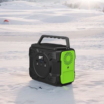 200W enerji depolama jeneratörü QC3.0 çıkışı ile şarj edilebilir taşınabilir enerji istasyonu