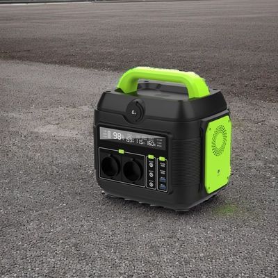 600W 576wh Ev Güneş Enerjisi Jeneratörü 110V 220V 6kg Taşınabilir Elektrik İstasyonu Dışarıda