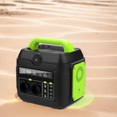 Özellik 600W LCD Ekranlı Mini Taşınabilir Güneş Enerjisi Depolama Elektrik İstasyonu