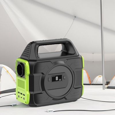 Yüksek Güçlü 300W Güneş Mobil Gücü Açık Hava Kamp RV Güç Santrali 225*120*215mm