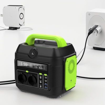 600W Taşınabilir Güç Santrali Kamp/RV Büyük Kapasiteli Lityum Pil Cep Telefon Bilgisayar için Mobil Güç Acil Şarj Aracı DC Çıktısı USB/Type-C Yüksek Güç
