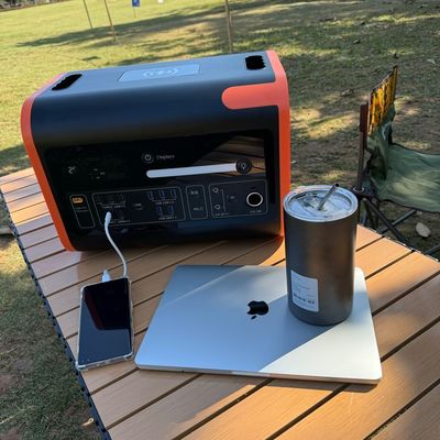 600W 2200W 3000W Güneş Jeneratörü Dışarıda Aile RV Kampı için Taşınabilir Elektrik Santrali