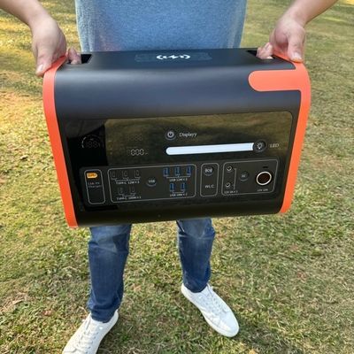 220V Saf Sinüs Dalgası LiFePO4 Pil Güneş Jeneratörü 2048wh Bekleme Enerji Depolama 2200W Taşınabilir Elektrik Santrali