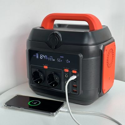 576wh nominal kapasite ve 600W şarj ile 288wh çok fonksiyonel güneş enerjisi santrali