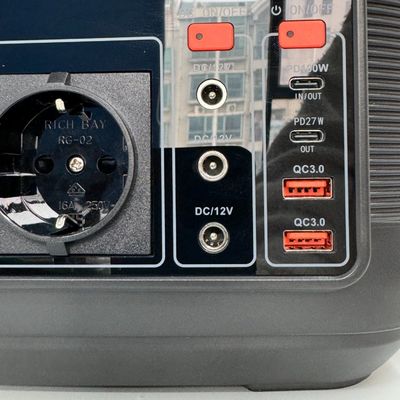 576wh nominal kapasite ve 600W şarj ile 288wh çok fonksiyonel güneş enerjisi santrali