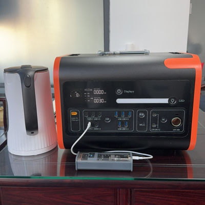 2200W LiFePO4 taşınabilir elektrik santrali 2048wh LiFePO4 Güneş Jeneratörü