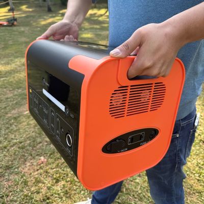 2200W saf sinüs dalgası inverteri Lityum demir fosfat pilli güneş jeneratörü