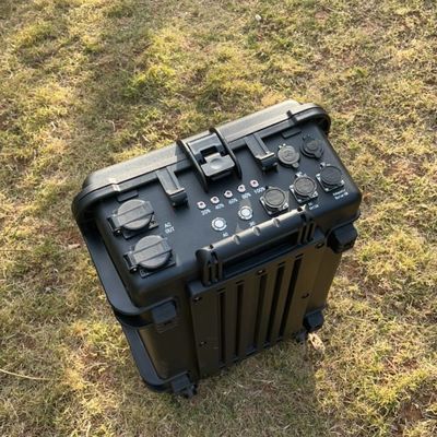 Taşıma Modu Çekme Çubuğu ile taşınabilir çubuk 3000W LiFePO4 Pil BMS Güneş Enerjisi Santrali