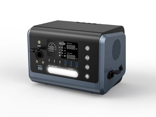 600W Küçük Mobil Güneş Enerjisi Depolama Pil İstasyonu 12V/10A DC Çıktısı HT06