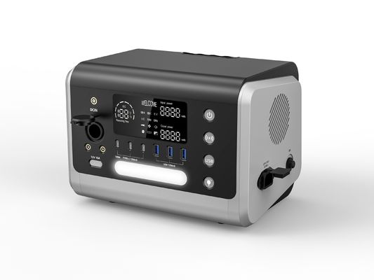 600W Güneş Jeneratörü Taşınabilir Elektrik Santrali HT06 AC Çıktısı 110V/230V ile 600Wh