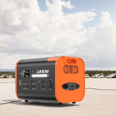 Aile acil durumları için 2000W güneş enerjisi santrali LiFePO4 pil ve güvenli BMS koruması