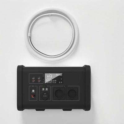 Güneş Girişi Anderson Arayüzü 18V/6A Max 230V 700W LiFePO4 Taşınabilir Elektrik Santrali için