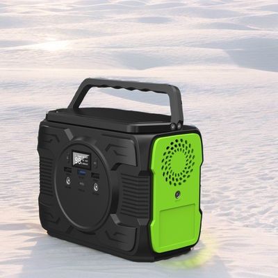 200W 300W 600W taşınabilir güneş jeneratörleri ile açık havada maceralarınızda bağlantılı kalın