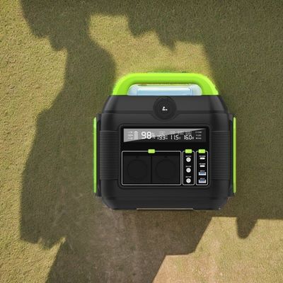 S6 600W Mini Mobil Güneş Enerjisi Santrali Avrupa Standartı ve Güney Afrika Soket Tipi