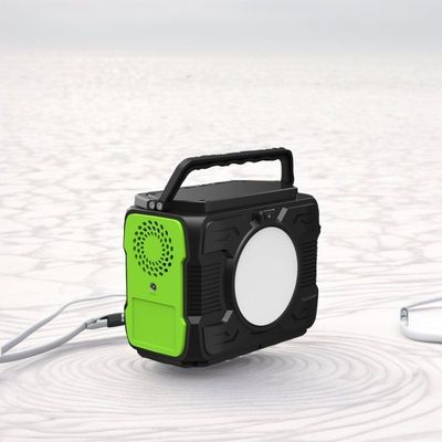EU AC Soket 300W Geri Dönüştürülebilir Lityum Pil Paketi Açık Hava için Güneş Jeneratörü