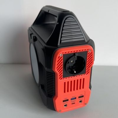 Güneş Jeneratörü 300W AC DC Dış Şarj İstasyonu için Çift USB Tip C Şarjı