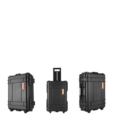 RV ve Açık Hava için 3000W 4000W Büyük Kapasiteli Taşınabilir Güneş Jeneratörü 6-7 saat şarj süresi