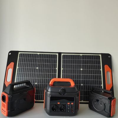 Dışarıda taşınabilir mobil şarj hazinesi 300 Watt elektrik istasyonu ve AC soketi ile