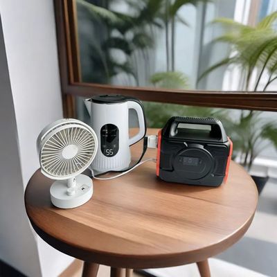 S3 Uyumlu Ev Dış Güneş Jeneratörü 300W 110V 220V Taşınabilir Elektrik İstasyonu