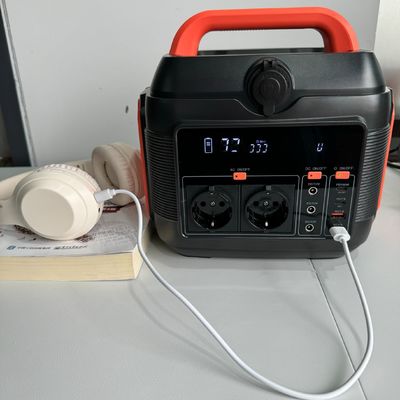 Bataryası çıkarılabilir olabilir ve 110V/220V AC güç istasyonu ile taşınabilir depolama sistemi