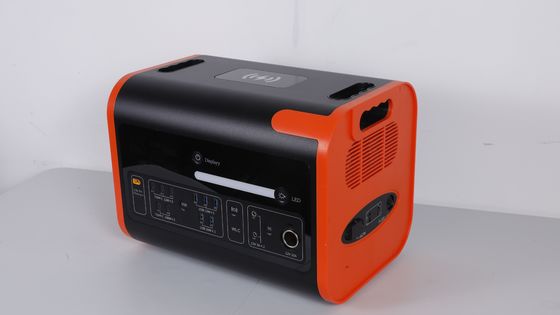 Büyük Kapasiteli Açık Hava Acil Güç Santrali 2200W 2048wh 40ah USB 12W*3/18W*2 ile