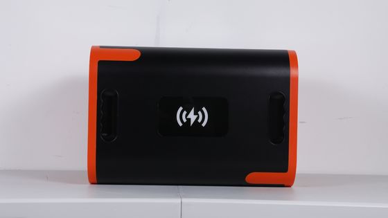 Büyük Kapasiteli Açık Hava Acil Güç Santrali 2200W 2048wh 40ah USB 12W*3/18W*2 ile