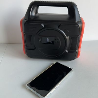 300W/110/220V-50Hz/60Hz Bekleme Gücü Fonksiyonu ile Taşınabilir Güneş Enerjisi Santrali