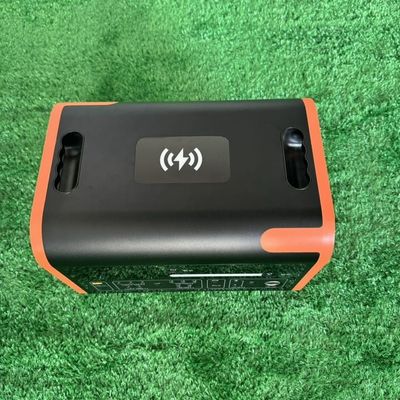 Kablosuz Şarj 15W CE Un38.3 MSDS Sertifikalı 2200W Acil Durumlar için Taşınabilir Güç Santrali