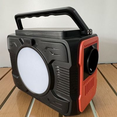 LED Light AC Çıkış Gücü 5V-20V/2A Adaptör Girişi ile taşınabilir Güneş Enerji Santrali 200W