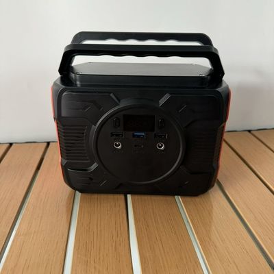 LED Light AC Çıkış Gücü 5V-20V/2A Adaptör Girişi ile taşınabilir Güneş Enerji Santrali 200W