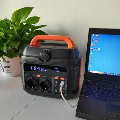 600W Aii Piyasası için Lityum Pil Güç kaynağı USB Tipi C DC ve AC Çıktısı