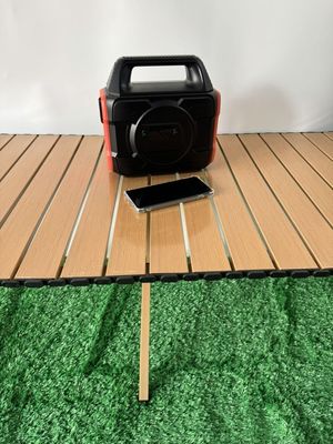 İçeride / Dışarıda 200W / 300W / 600W Dışarıda Kampta Acil Taşınabilir Güç Santrali Uygula