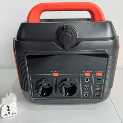 600W taşınabilir güneş enerjisi santrali acil durum hazırlığı için özelleştirilebilir
