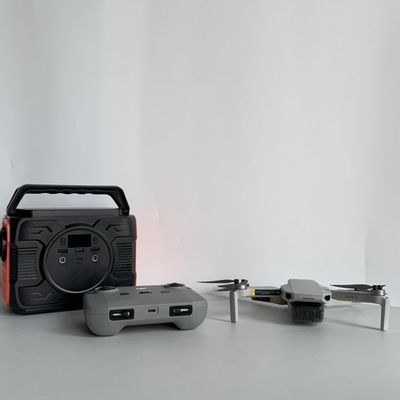 200W AC Çıkış Taşınabilir Güneş Enerjisi Santrali 110/220V-50Hz/60Hz 173wh Lityum Pil