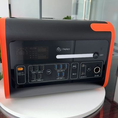C Tipi 3*18W/2*100W Dış Enerji Çözümleri için Güneş Enerjisi Depolama Gücü