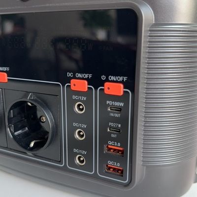 600W Büyük Kapasiteli Mobil Güç kaynağı Dış Piyasa Aii Taşınabilir Elektrik Santrali