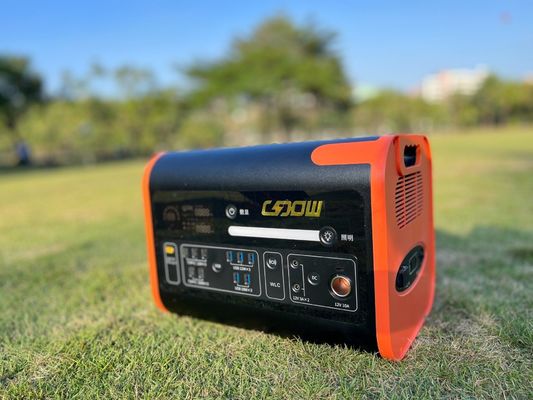 3500W Sabit Güç Çıktısı AC/DC Çıktısı Ev Enerji Depolama İstasyonu için Taşınabilir UPS