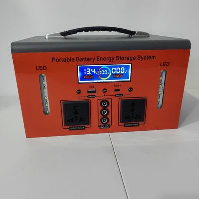 Aşırı yük koruması ve düzeltme dalgası ile küçük 300W/LiFePO4 taşınabilir elektrik santrali