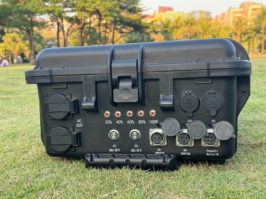 Dış RV Ev Elektrik Santrali için taşınabilir 6000W Güneş Jeneratörü AC Çıktısı 110V/220V