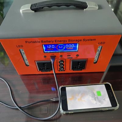 Dış mekan faaliyetleri için taşınabilir 300W/500W güneş paneli şarj mobil şarj istasyonu
